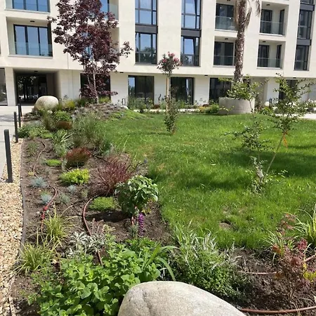 Sunny Azur Святые Константин и Елена