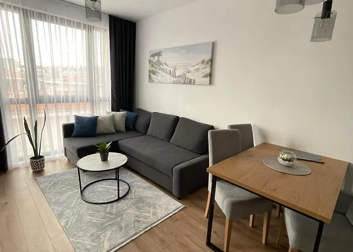 Sunny Azur سينتس قسطنطين وهيلينا